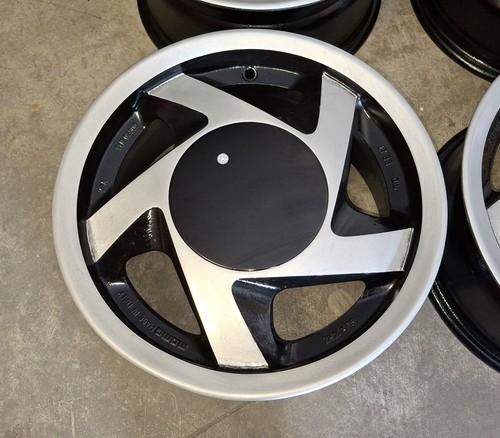 Cerchi lega momo 4x100 r14 - cerchi,